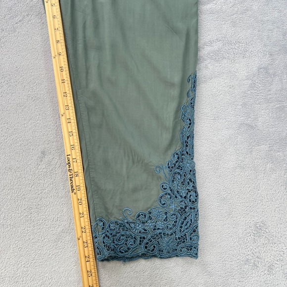 Novica Rayon Crop Pants Elastic Waist Lace Hem Pockets Relaxed Casual Green XL - Picture 9 of 10